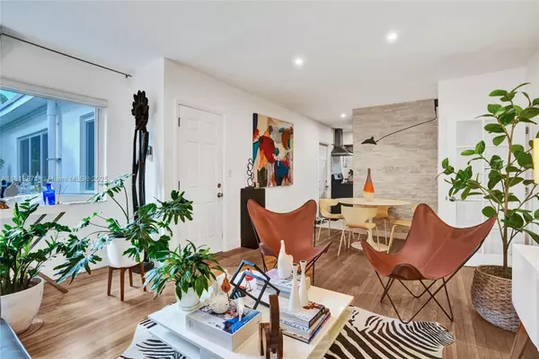 Bay Harbor Islands, FL 33154,10076 E Bay Harbor Dr #76D