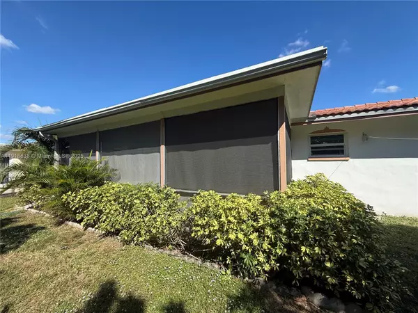 Tamarac, FL 33319,4805 Highland Dr