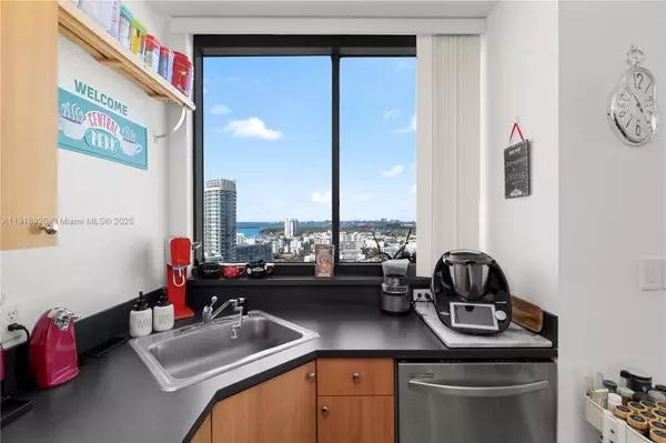 Miami Beach, FL 33139,1330 West Ave #2513