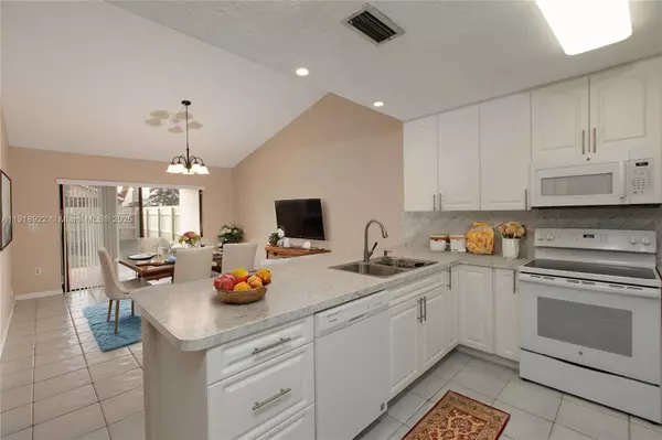 Miami, FL 33186,14410 SW 112 Terrace