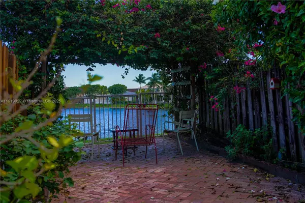 Kendall, FL 33185,16368 SW 43rd Ter