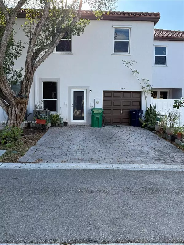 Miami, FL 33196,9213 SW 170th Ave