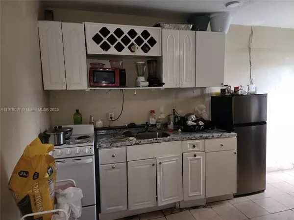 Lauderdale Lakes, FL 33319,4795 NW 42nd St #C