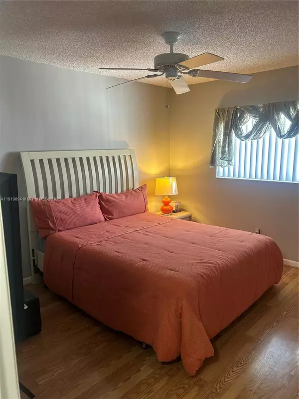 Vero Beach, FL 32960,1166 6th Ave #D6