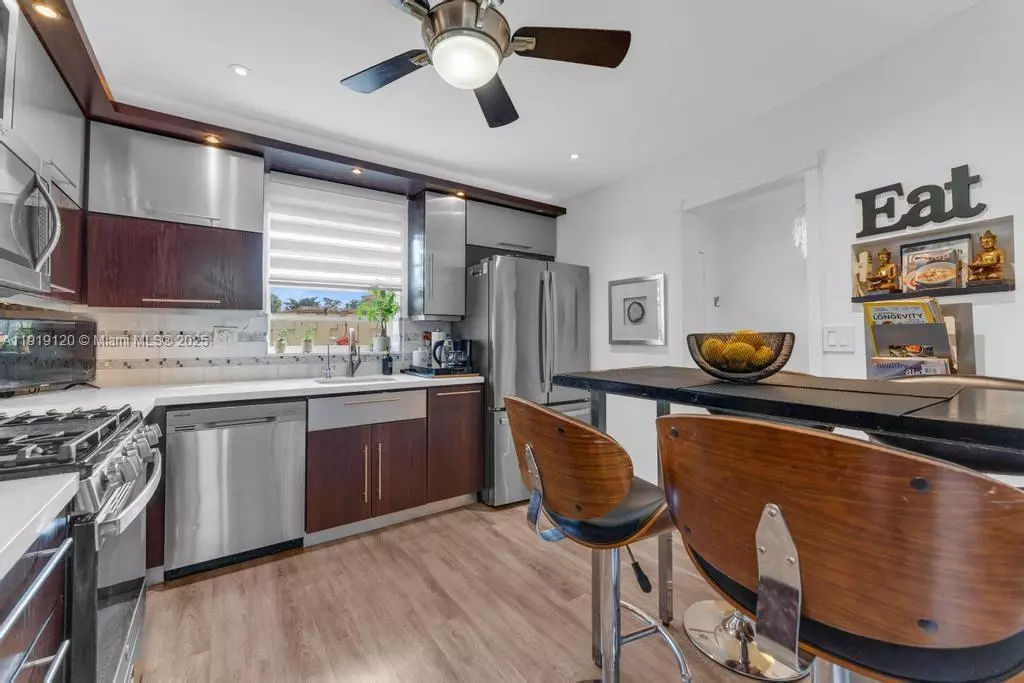 Miami, FL 33193,8394 SW 154th Ave #43