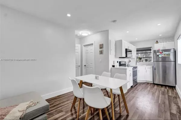 Dania Beach, FL 33004,685 SW 7th Ter #3