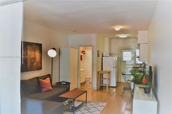 Miami Beach, FL 33141,300 74th St #5