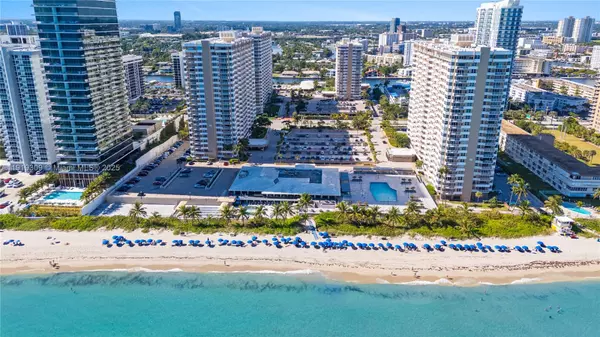 Hallandale Beach, FL 33009,1980 S Ocean Dr #8Q