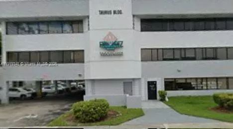 8080 W Flagler St Suite 3C, Miami, FL 33144