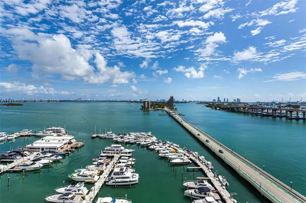 Miami, FL 33132,555 NE 15th St #15B