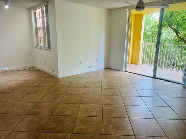 19601 E Country Club Dr #7204, Aventura, FL 33180