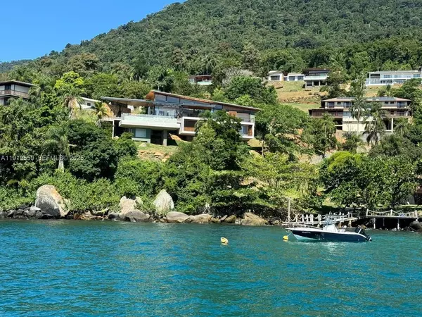 8557 Av. Eng. Martinho Storace, 00000