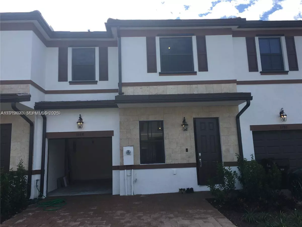 Hialeah, FL 33018,3388 W 100th Ter