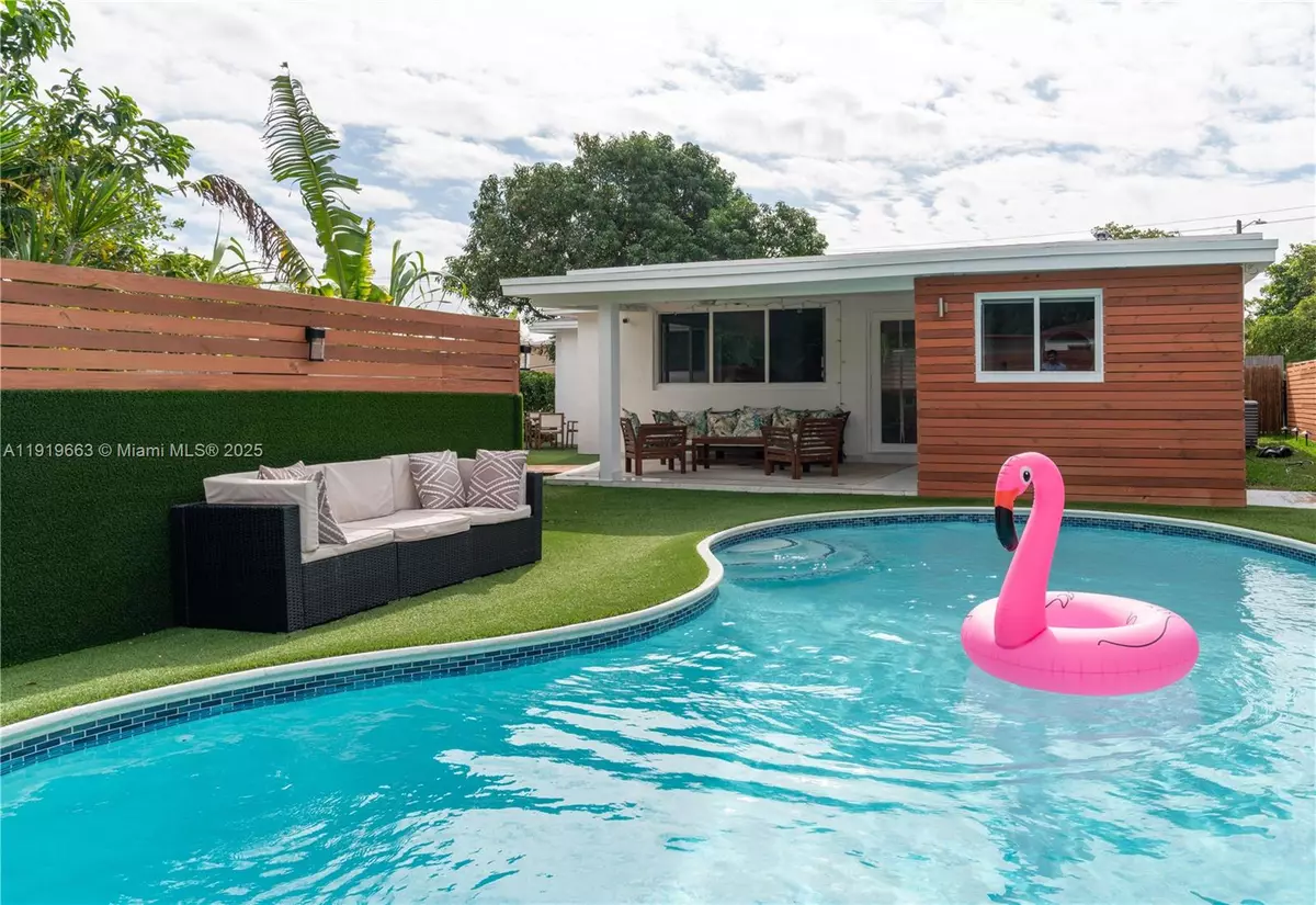 North Miami Beach, FL 33162,1331 NE 160th St