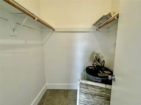 Opa-locka, FL 33054,3101 NW 134th St #4