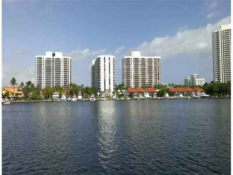 3600 Yacht Club Dr #1204, Aventura, FL 33180