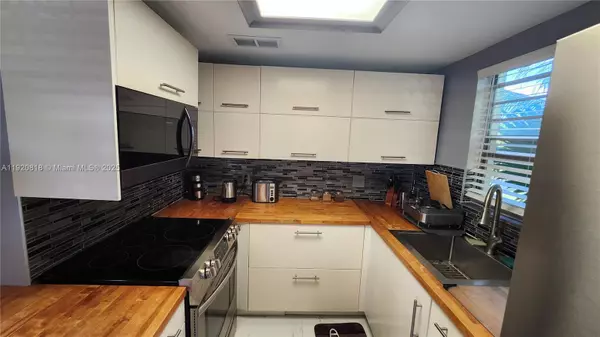 Deerfield Beach, FL 33442,253 Prescott M #253