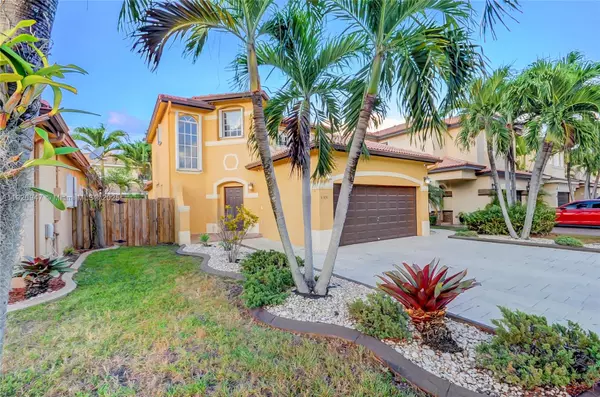 Doral, FL 33178,11331 NW 44th Ter #11331