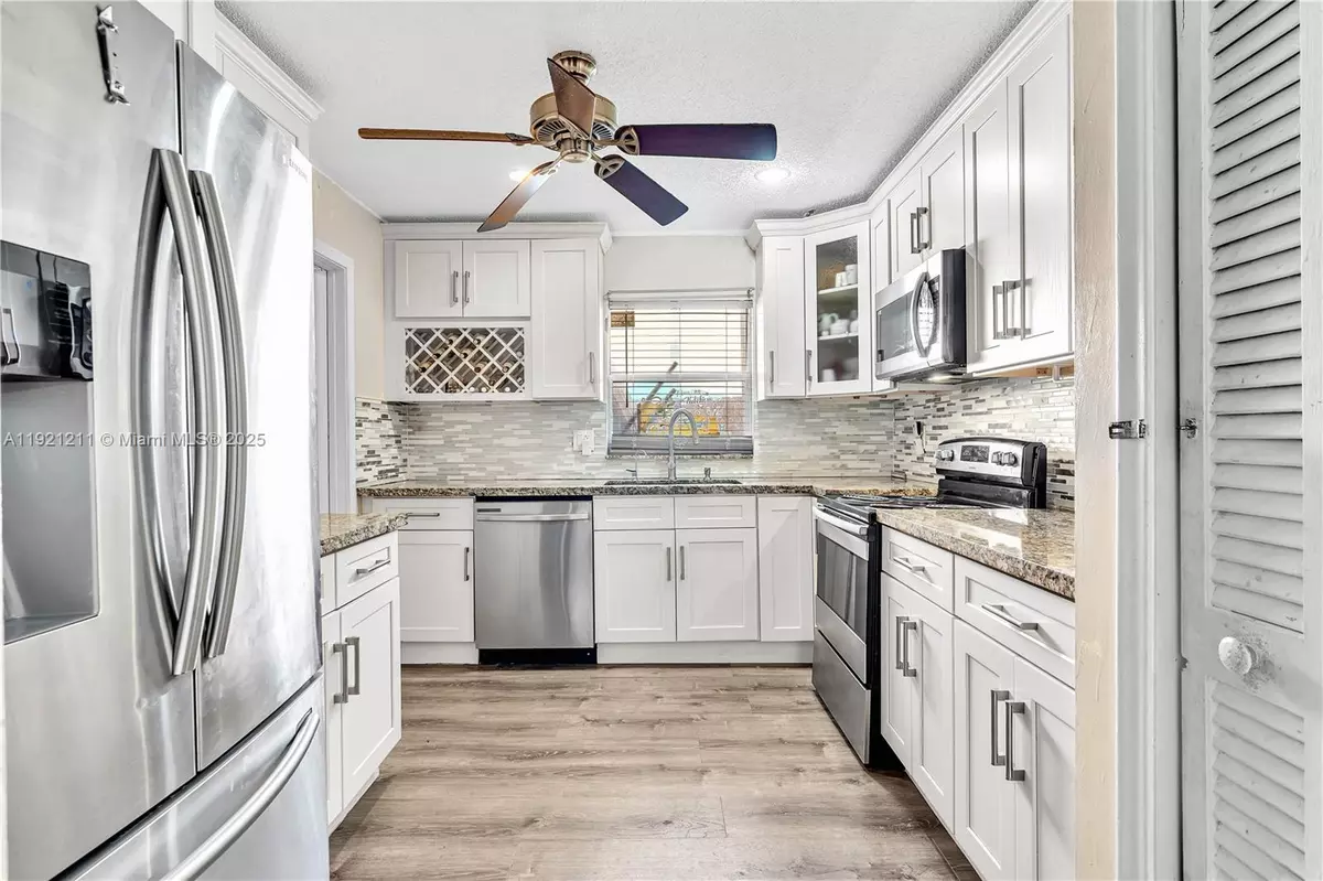 North Lauderdale, FL 33068,2001 SW 84th Ter