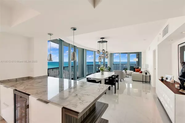 Miami Beach, FL 33139,1500 Ocean Dr #1201