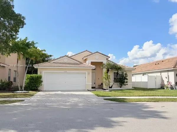 1520 SW 193rd Ave #1520, Pembroke Pines, FL 33029