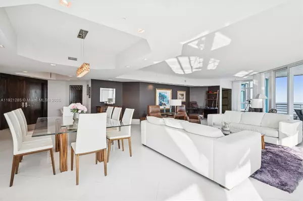 Lauderdale By The Sea, FL 33062,1700 S Ocean Blvd #20B