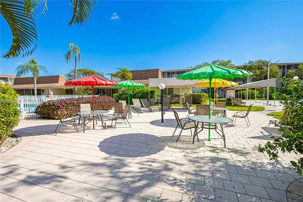 Miami, FL 33162,16790 NE 14th Ave #215