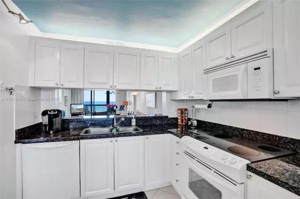 Pompano Beach, FL 33062,510 N Ocean Blvd #308