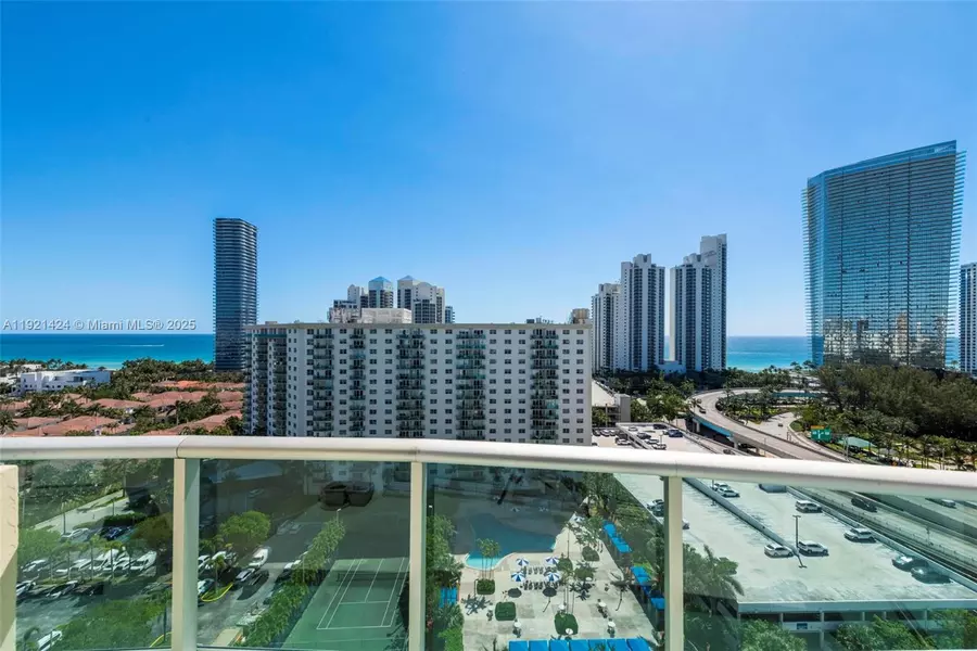 19380 Collins Ave #PH-6, Sunny Isles Beach, FL 33160