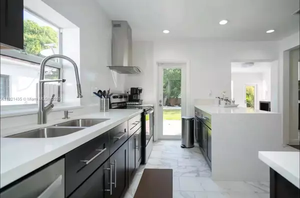 Miami, FL 33129,35 SW 28th Rd #0