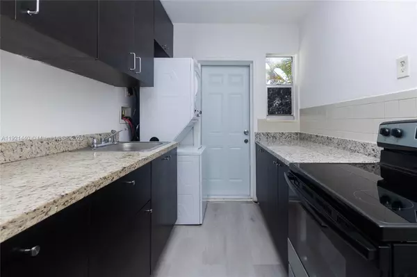 Hollywood, FL 33020,1840 Fillmore St #409-3