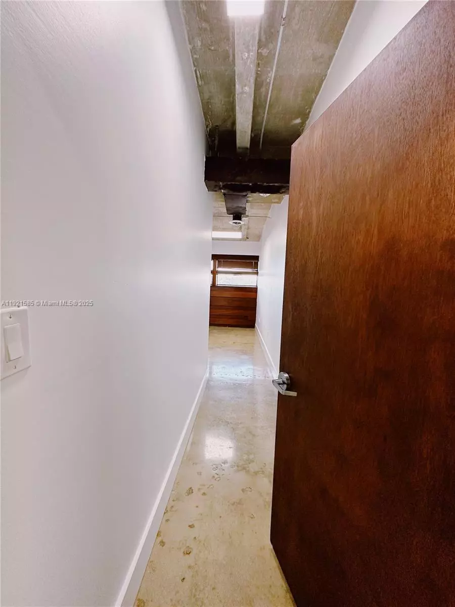 North Miami, FL 33161,1125 NE 125th St