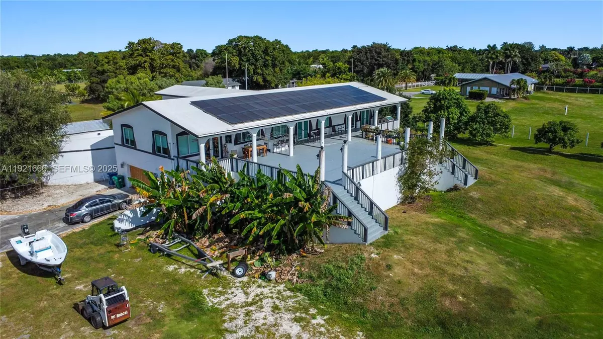 Miami, FL 33187,19870 SW 190th St