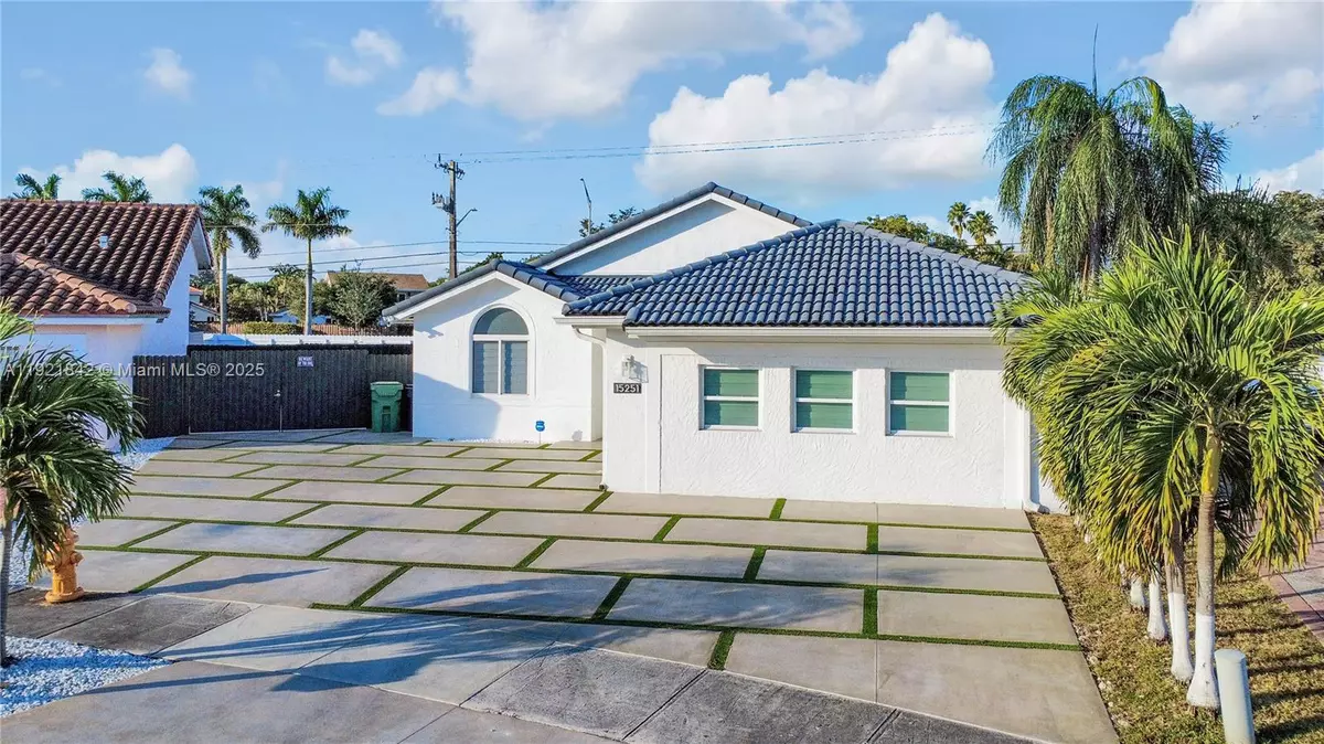 Kendall, FL 33193,15251 SW 56th Terrace