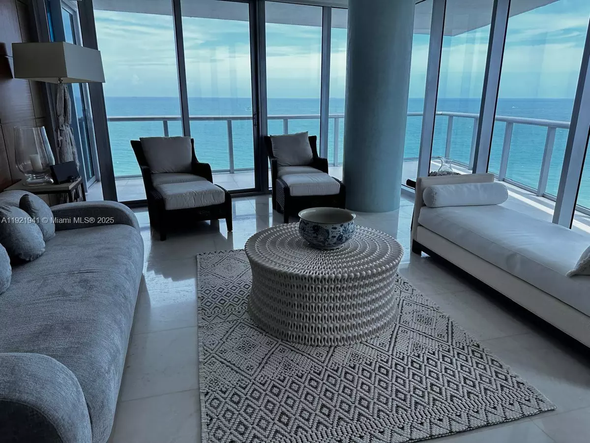 Sunny Isles Beach, FL 33160,17001 Collins Ave #2601