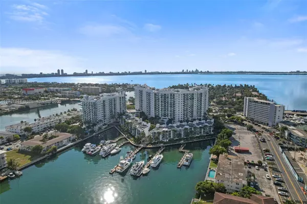 North Bay Village, FL 33141,7914 Harbor Island Dr #303