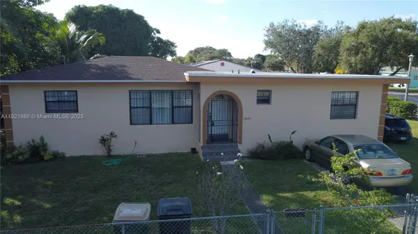 13040 NW 13th Ave, North Miami, FL 33167