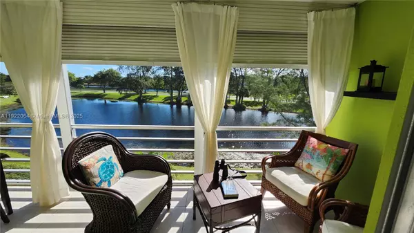 Deerfield Beach, FL 33442,3143 Cambridge G #3143