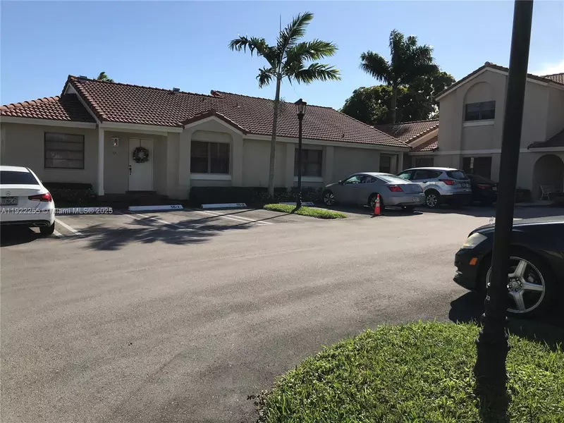 6551 NW 170th Ter #6551, Hialeah, FL 33015