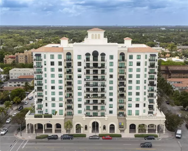 1300 Ponce De Leon Blvd #808, Coral Gables, FL 33134