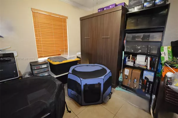 Hialeah, FL 33013,890 E 38th St