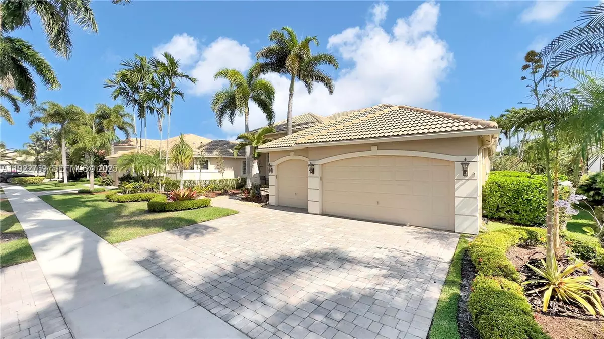 Weston, FL 33327,2530 Monterey Ct #0