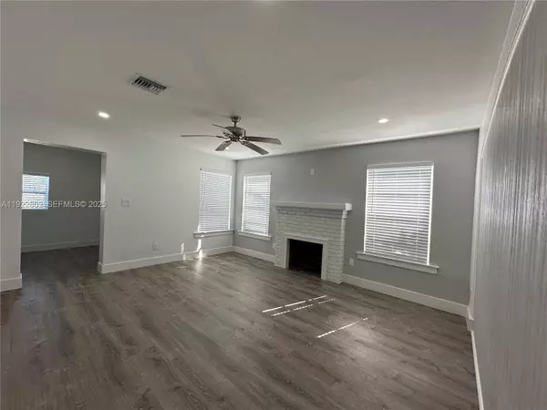 4249 Bougainvilla Dr #1, Lauderdale By The Sea, FL 33308