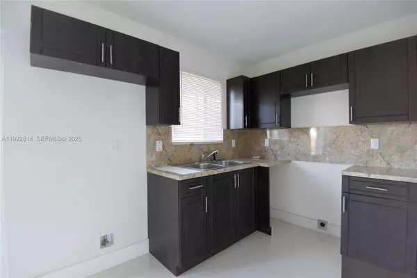 Miami, FL 33142,1980 NW 54th St #A