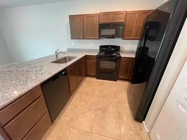 Florida City, FL 33034,1025 NW 5th St #1025