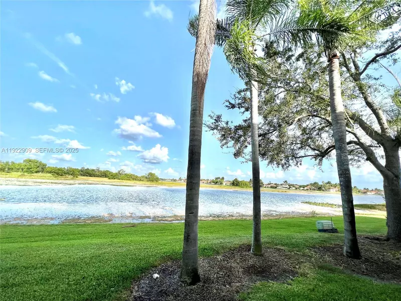 1816 Salerno Cir, Weston, FL 33327