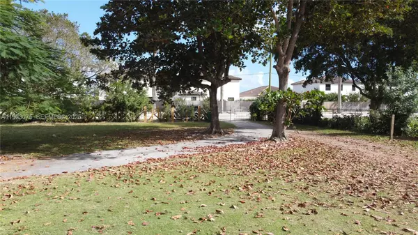 Homestead, FL 33032,SW 24300