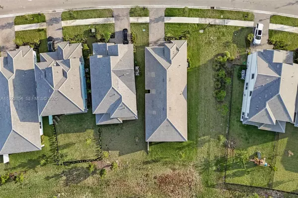 Loxahatchee, FL 33470,17183 Tawny Owl Trl