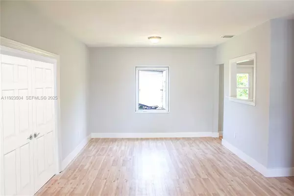 Miami, FL 33176,14801 Lincoln Blvd