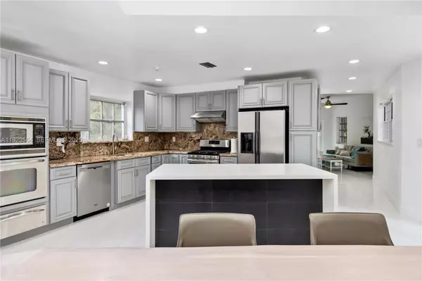 Coral Gables, FL 33134,1900 Pizarro St